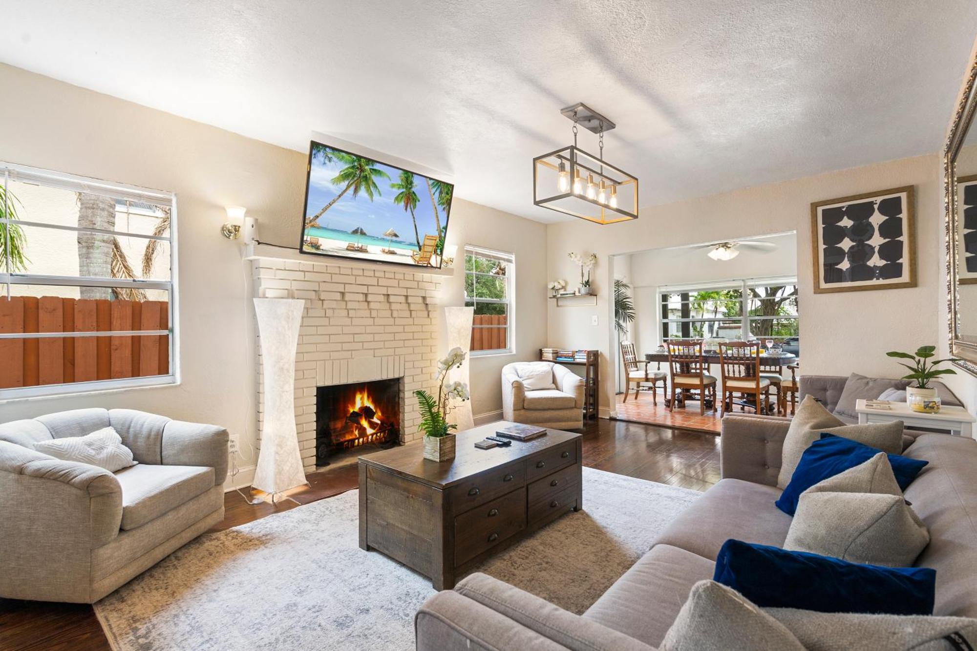 Chic Downtown Vacation Home And Guest Home West Palm Beach Ngoại thất bức ảnh