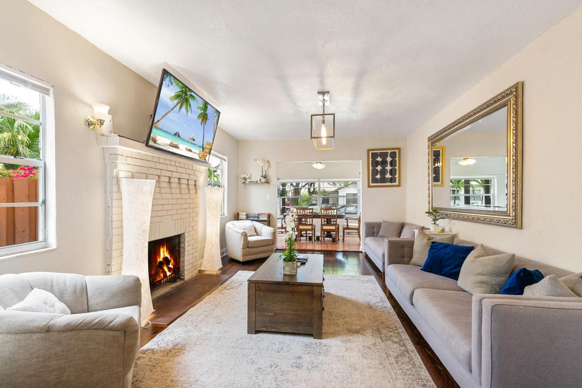 Chic Downtown Vacation Home And Guest Home West Palm Beach Ngoại thất bức ảnh