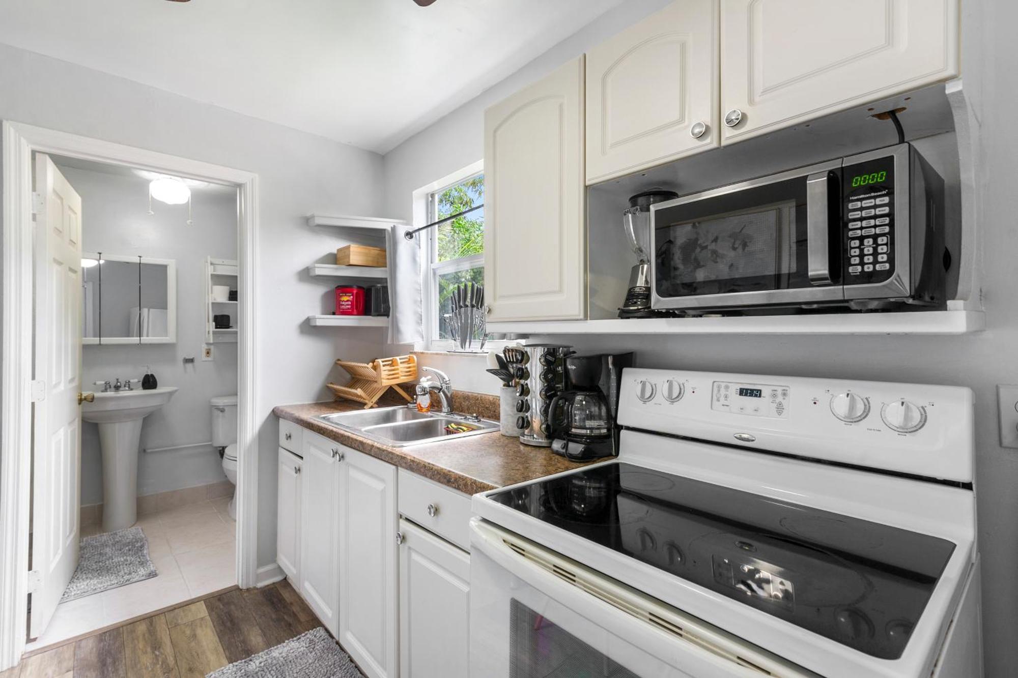Chic Downtown Vacation Home And Guest Home West Palm Beach Ngoại thất bức ảnh