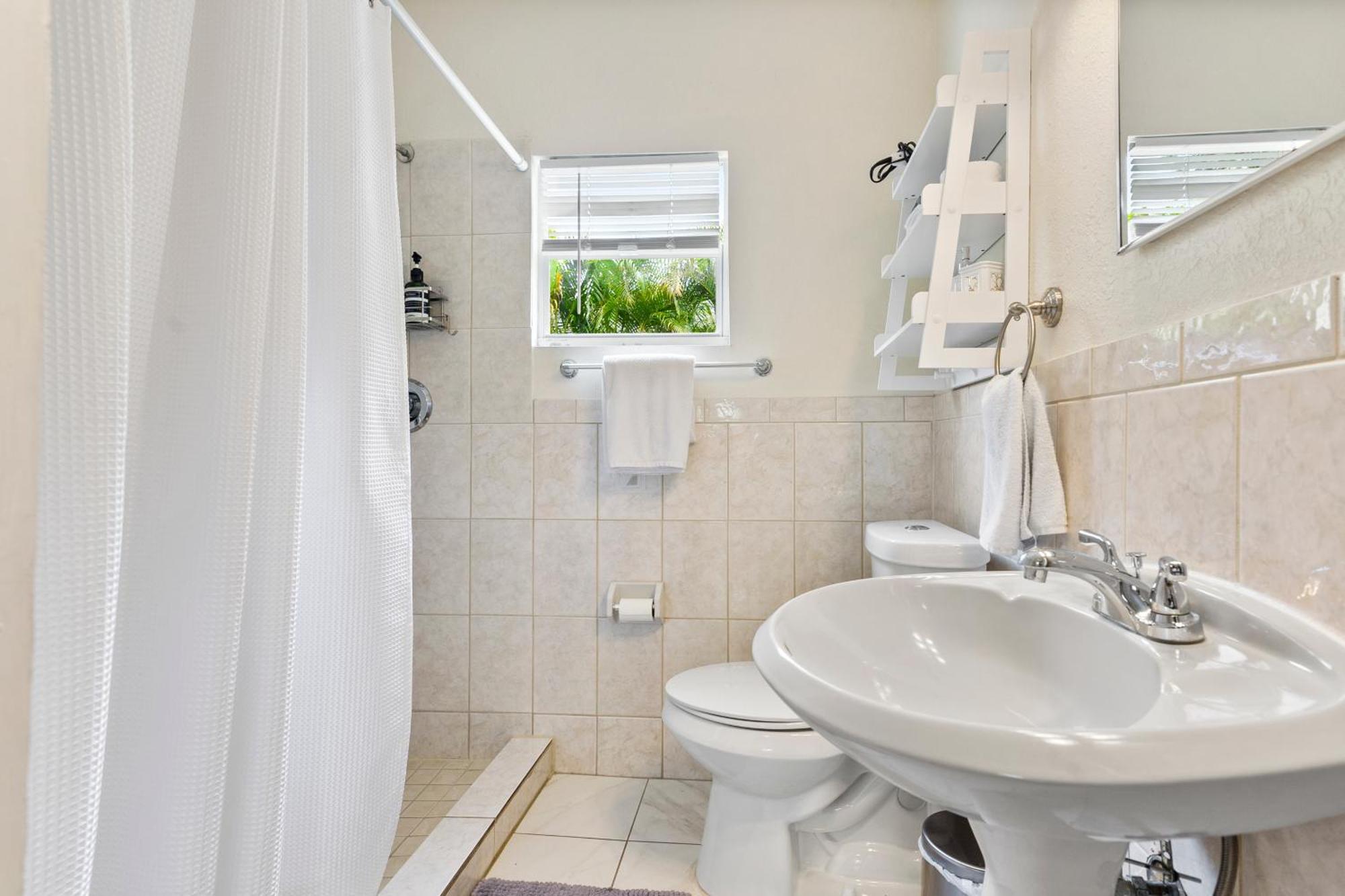 Chic Downtown Vacation Home And Guest Home West Palm Beach Ngoại thất bức ảnh
